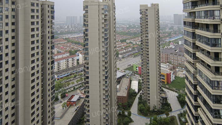 金色港湾双湖林语外景图