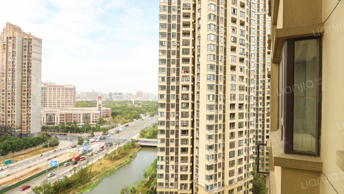 国贸蓝湾外景图