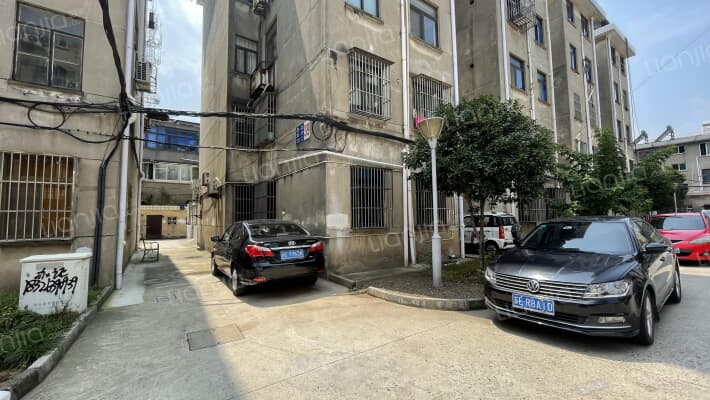 健康新村外景图