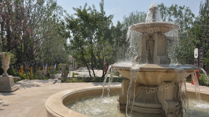 华彩庭苑外景图