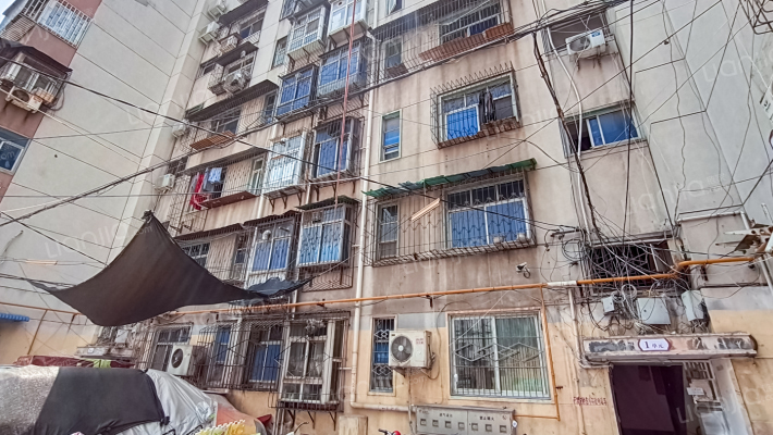 烟厂后街8号院外景图