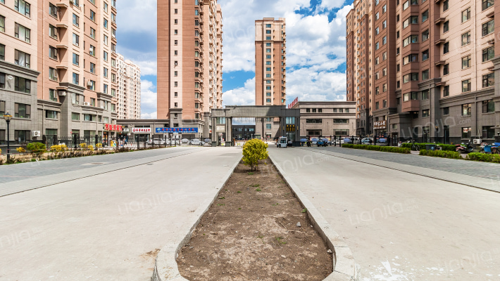 城建世纪佳园外景图