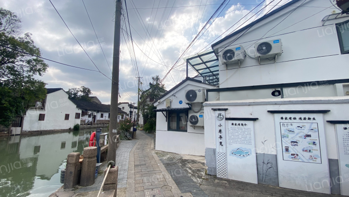 白姆桥西弄外景图