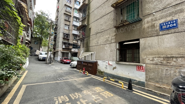 花溪大道北段204号外景图