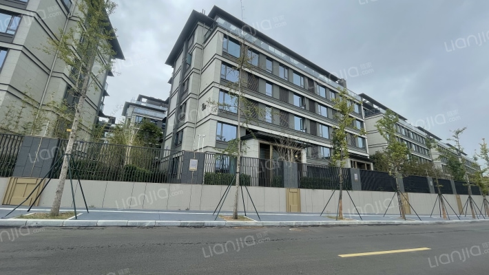 锦江九章外景图