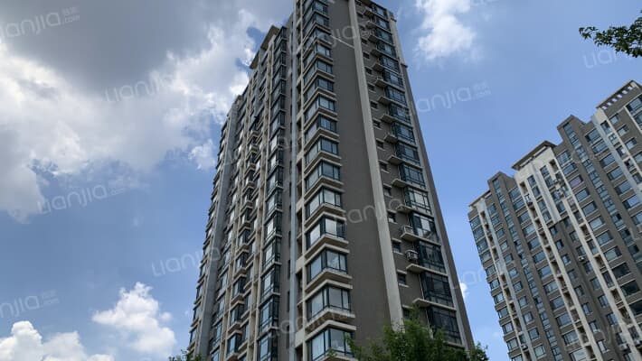 城建乾元外景图