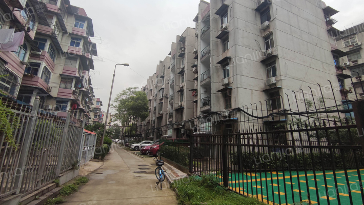 冶金106街坊外景图