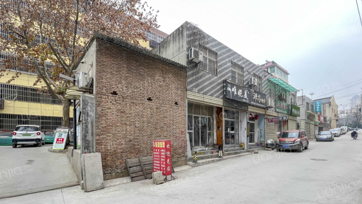 五金公司家属院外景图