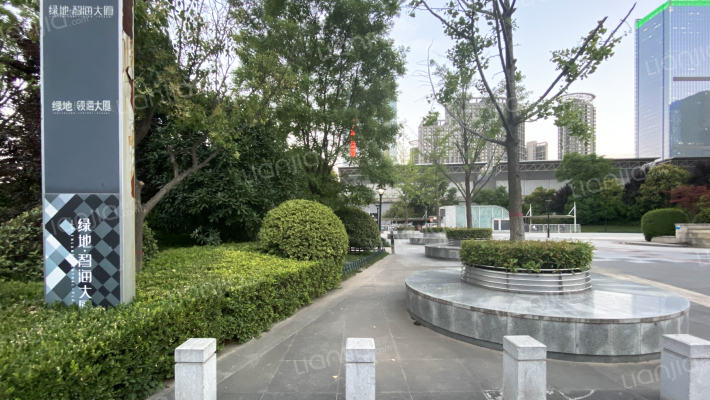 绿地智海大厦外景图