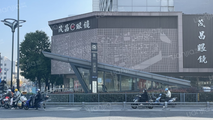 长江中路403号外景图