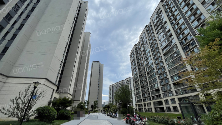 新力翡翠湾外景图