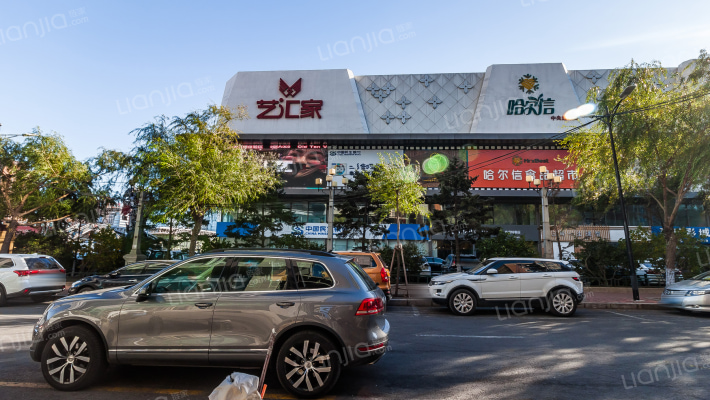 红旗大街南岗外景图