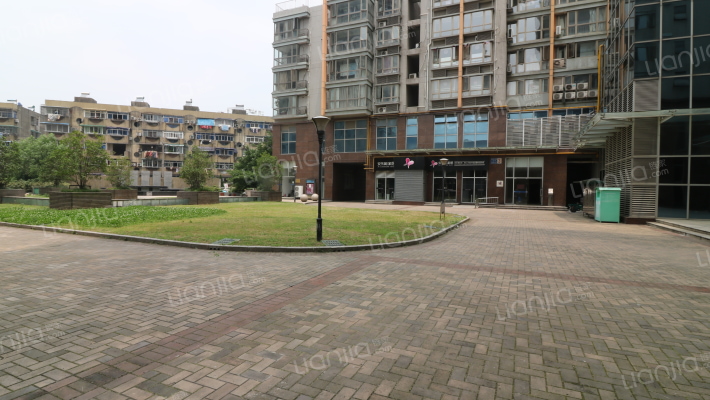 蔚蓝之都外景图