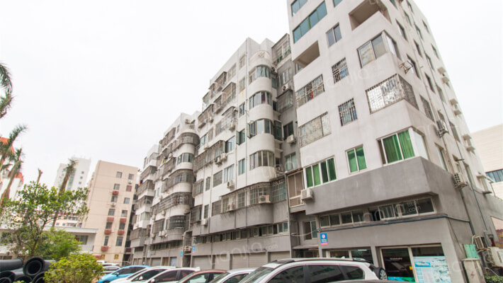 白玫瑰花园外景图