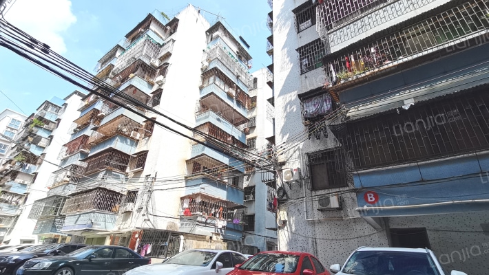 三亚塘小区外景图