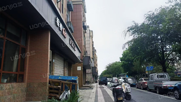 长客公司宿舍外景图