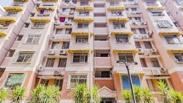 湖滨邮电小区外景图