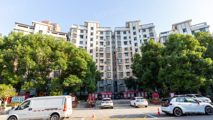 富丽雅花园A区外景图