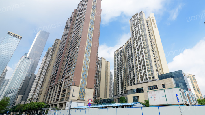 中海花城湾外景图