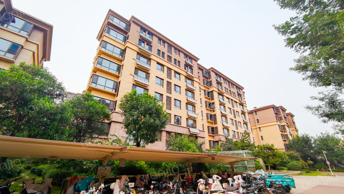 金梦瑄花园外景图