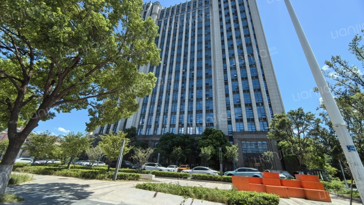 莱茵铂郡外景图