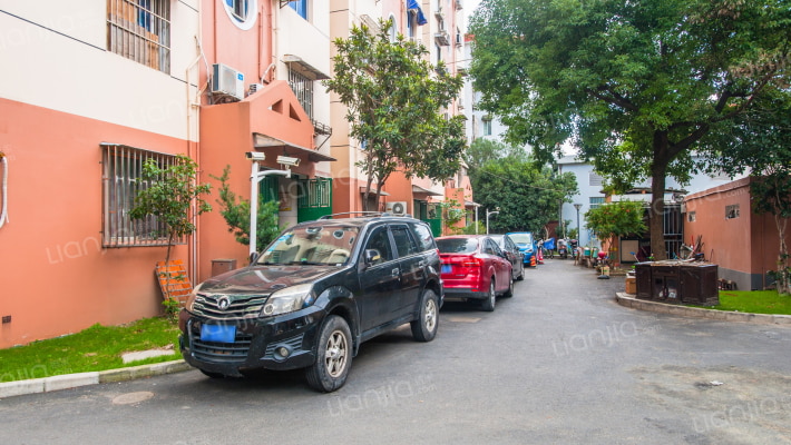 芳华路713弄外景图