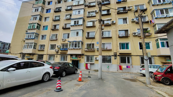 卫工北街外景图