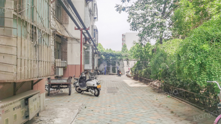 河南省科学院地理研究所家属院外景图