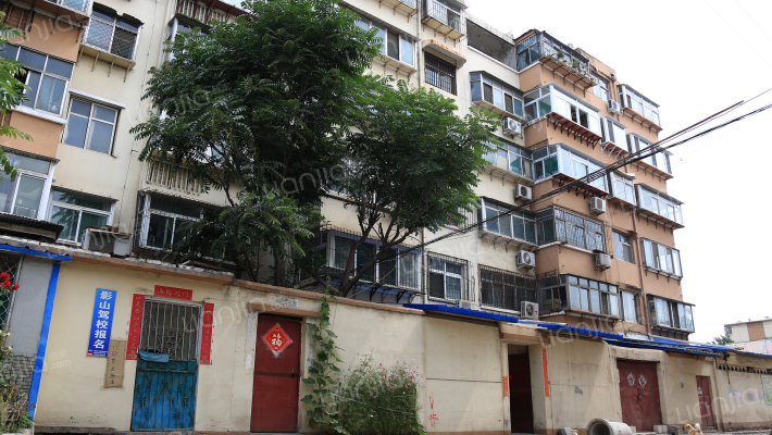 菜市新村外景图