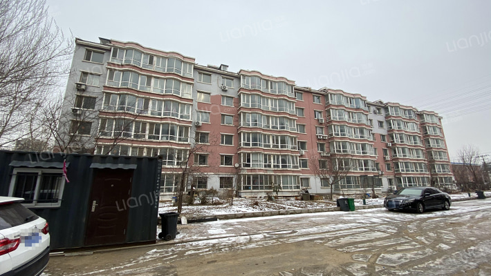 七模职工小区外景图