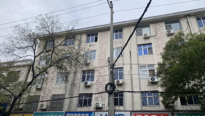 购销公司住宅楼外景图