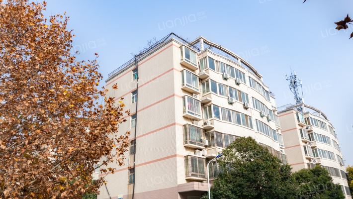 凤凰台南花园外景图