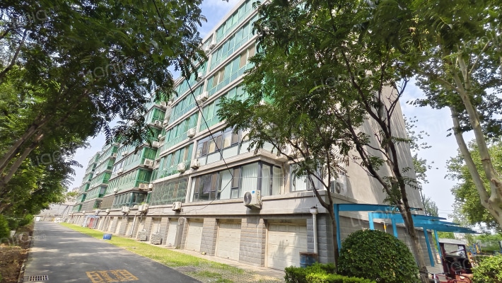 鑫泉花园外景图