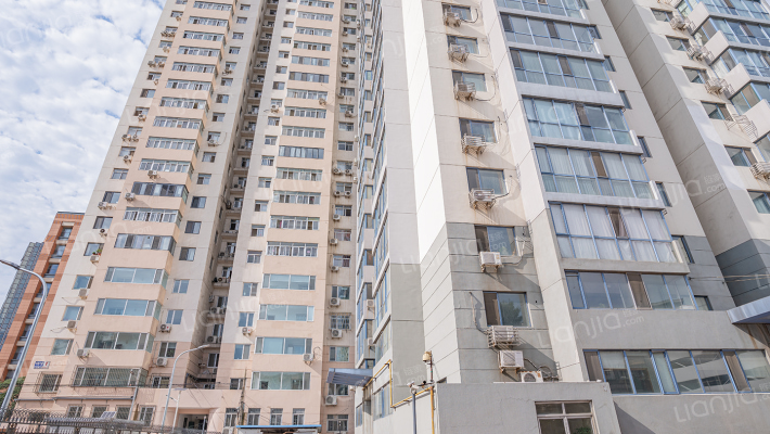 华悦大厦外景图