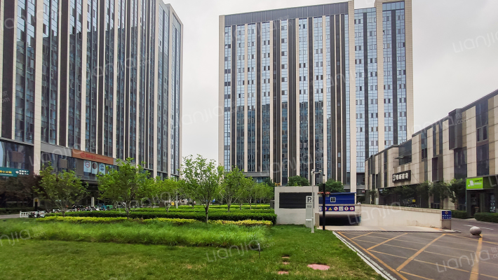 绿地诺亚方舟外景图