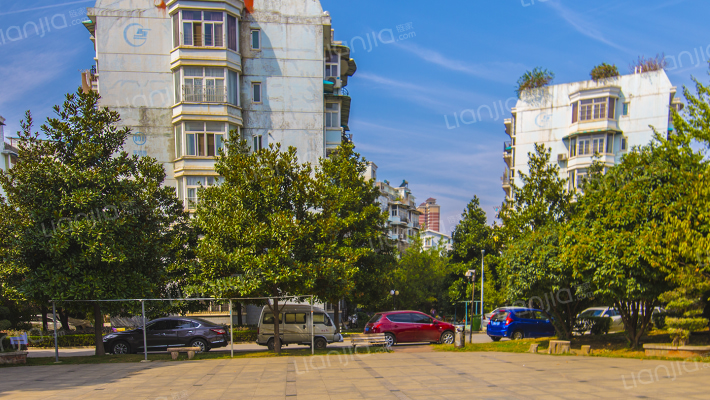 天顺园六村外景图