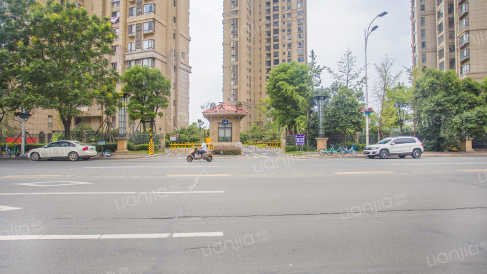 水天一色外景图