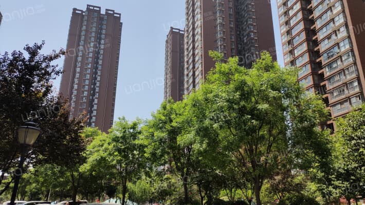 天和新府小区外景图