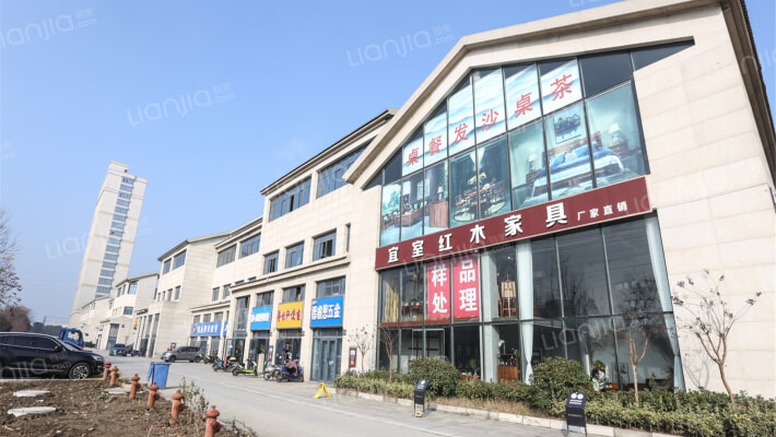 皇驾码头外景图