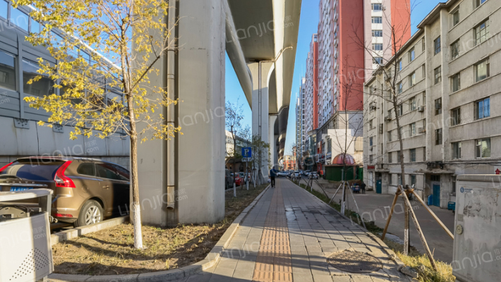 宽平大路1511号外景图