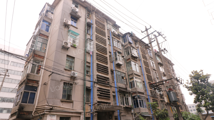 韶山路小区外景图