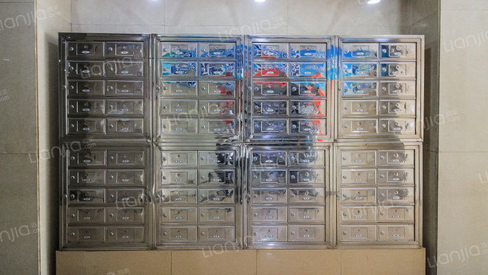 21世纪国际商务总部外景图