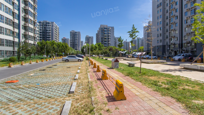 加州水郡四期外景图