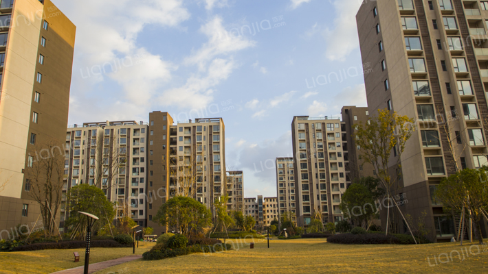 颐和山庄外景图