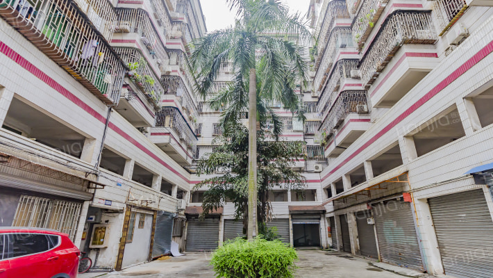 季华花园外景图