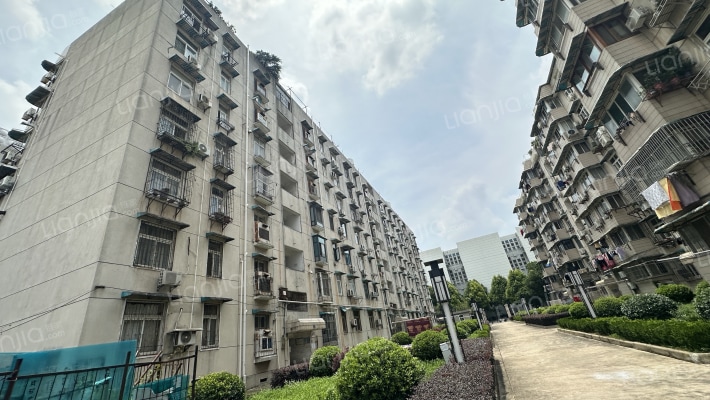 二桥体校宿舍外景图