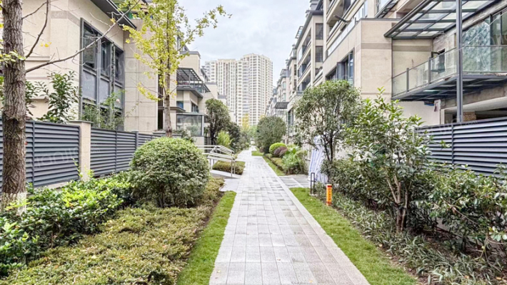 世茂璀璨天城晏旸外景图