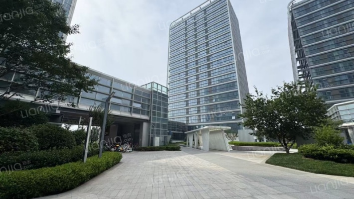 海尔国际广场外景图