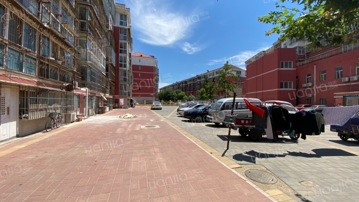 季庄小区外景图