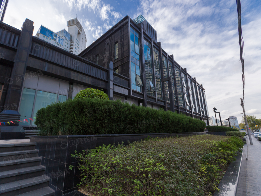 【白金湾府邸_湘西土家族苗族自治州白金湾府邸楼盘】开发商营业执照